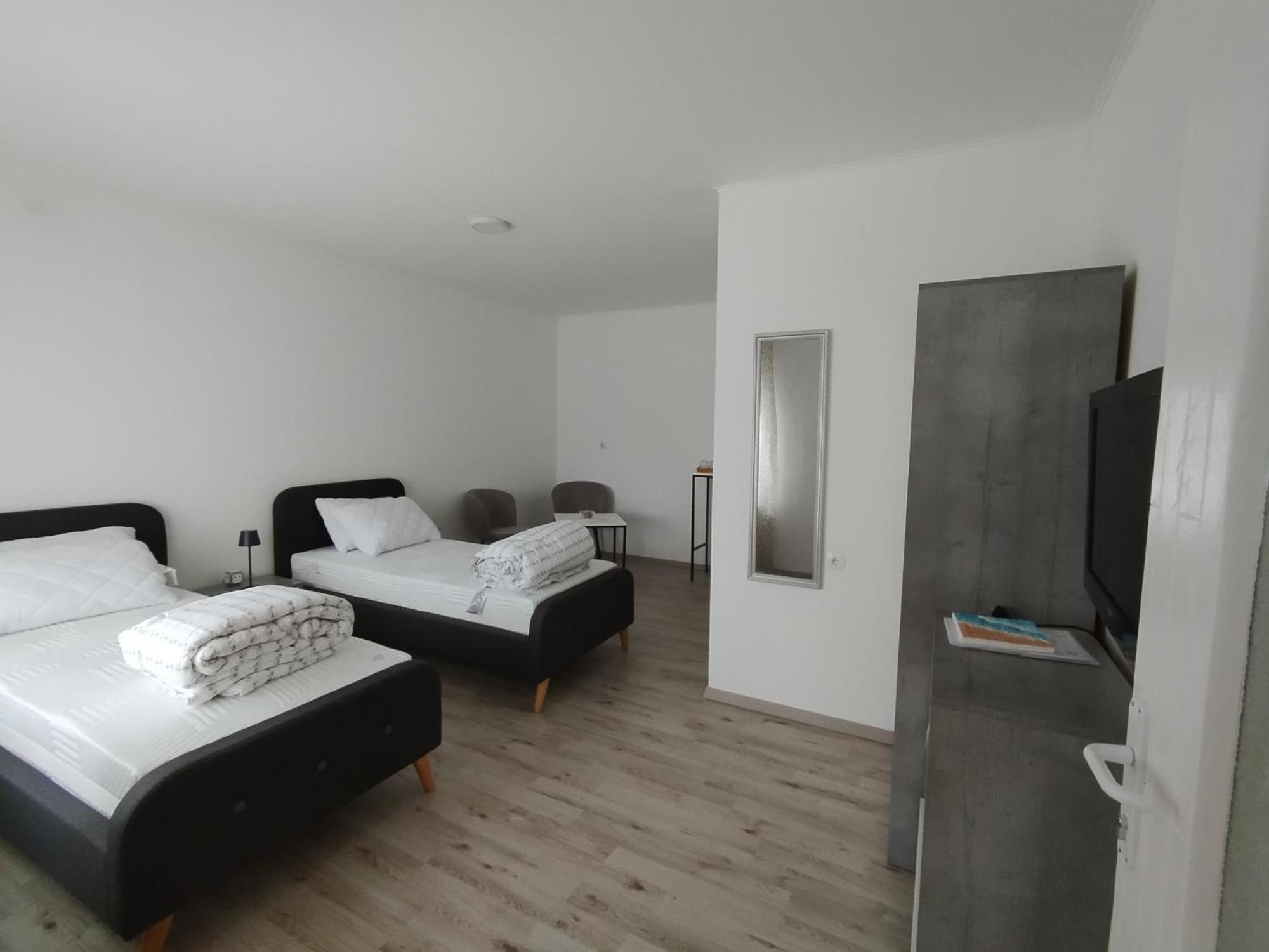 Sleep And Fly Room'S By Dado & Lela Velika Gorica Luaran gambar